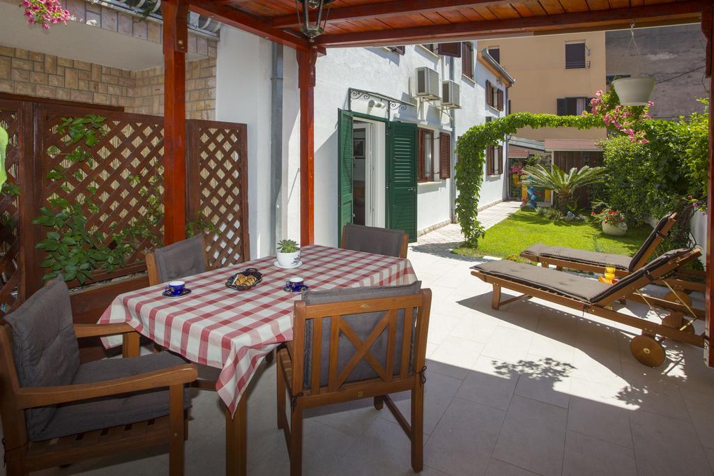 City Center Apartment Kadena スプリト エクステリア 写真