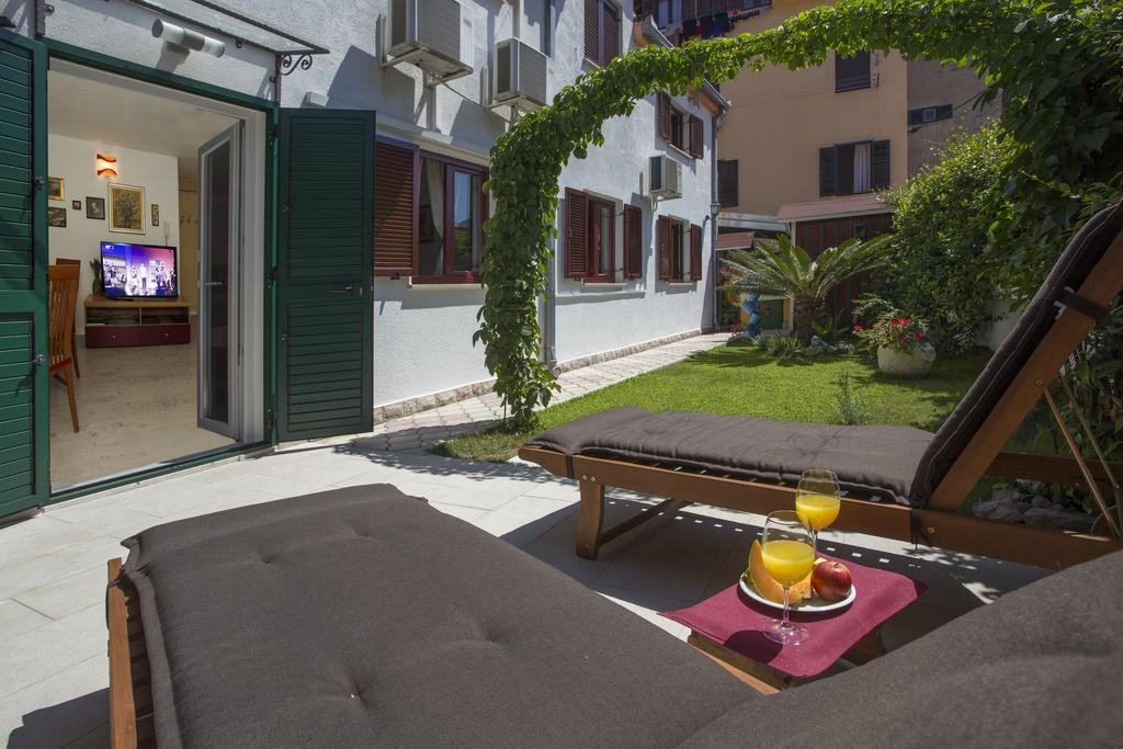 City Center Apartment Kadena スプリト エクステリア 写真