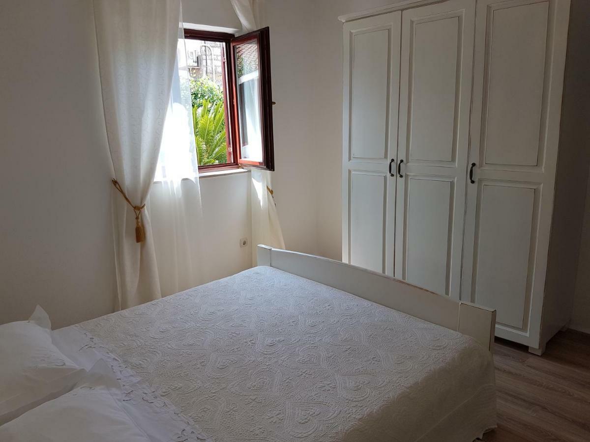City Center Apartment Kadena スプリト エクステリア 写真
